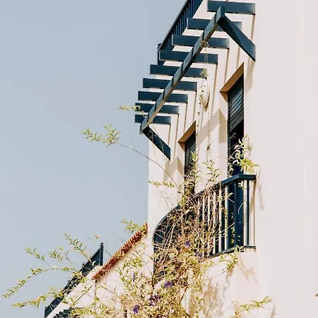 Acogedor Adosado Con Piscina