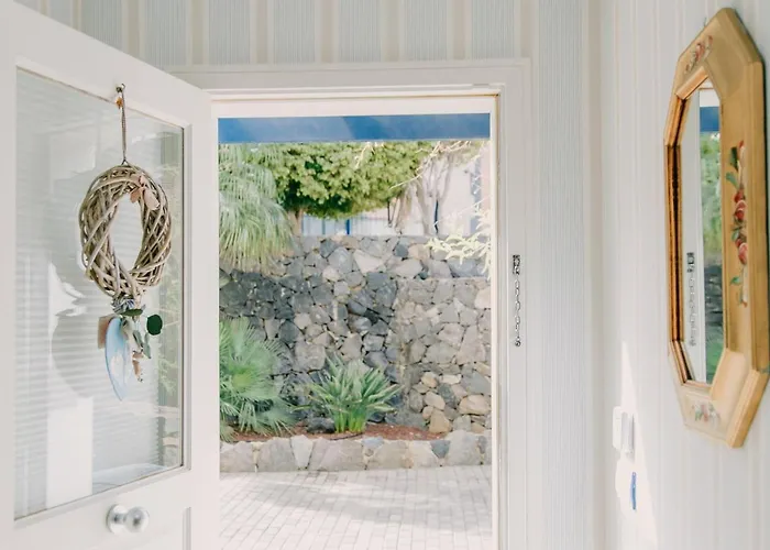 Acogedor Adosado Con Piscina 度假居 *