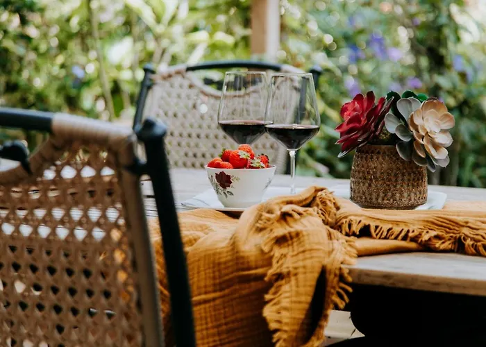 Acogedor Adosado Con Piscina 度假居 *