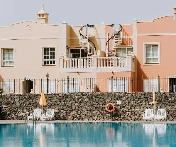 Acogedor Adosado Con Piscina * 滨海帕尔姆